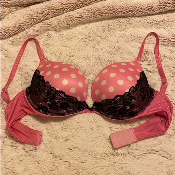 Victoria’s Secret Very Sexy Push Up 36C - Picture 1 of 4